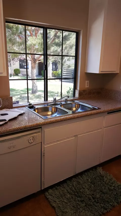 2554 Olive Dr #183, Palmdale, CA 93550 photo 4