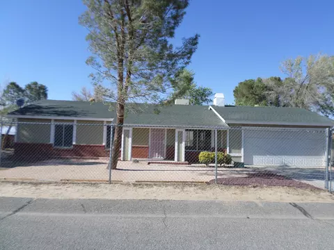 17701 Mossdale Ave, Lancaster, CA 93535 photo 1