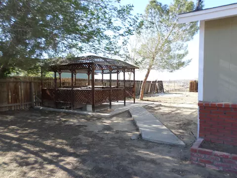 17701 Mossdale Ave, Lancaster, CA 93535 photo 15