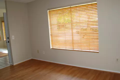 37502 Monarch St, Palmdale, CA 93552 photo 8