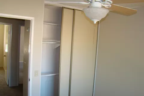 37502 Monarch St, Palmdale, CA 93552 photo 10