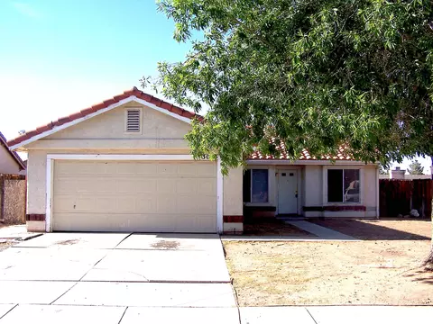 3065 Avenue R4 E, Palmdale, CA 93550 photo 1