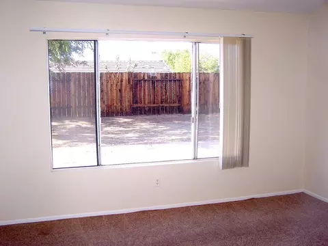 3065 Avenue R4 E, Palmdale, CA 93550 photo 8