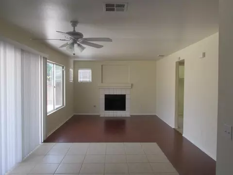 1821 Brennan Ct, Lancaster, CA 93534 photo 5