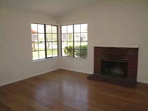 4536 Table Mountain Rd, Palmdale, CA 93552 photo 6