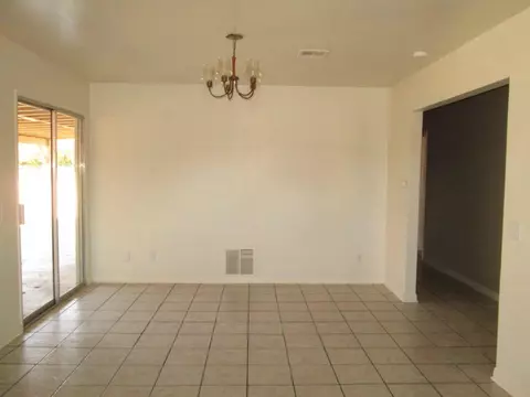 37318 27th St, Palmdale, CA 93550 photo 11