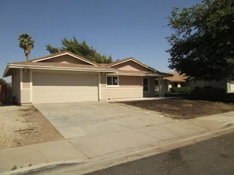 37318 27th St, Palmdale, CA 93550 photo 4