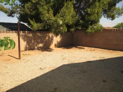 37318 27th St, Palmdale, CA 93550 photo 33