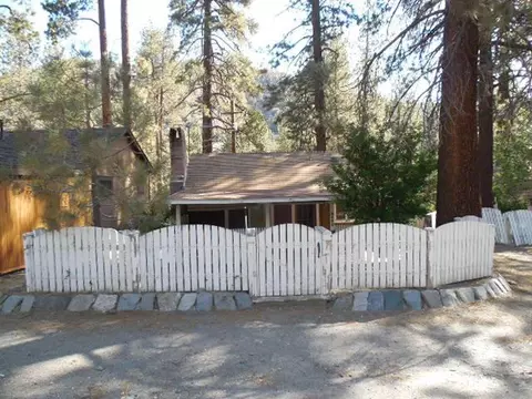 1504 Betty St, Wrightwood, CA 92397 photo 3