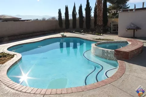1346 Avenue Q-2 E, Palmdale, CA 93550 photo 19