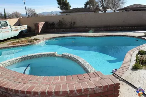 1346 Avenue Q-2 E, Palmdale, CA 93550 photo 18