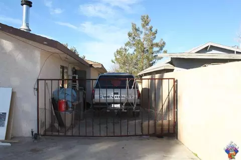 1346 Avenue Q-2 E, Palmdale, CA 93550 photo 17