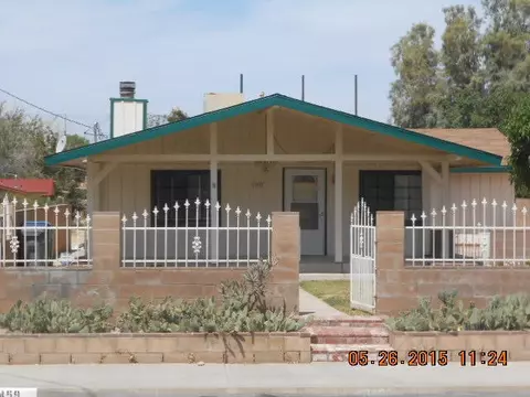 43459 7th St E, Lancaster, CA 93535 photo 2