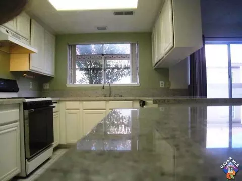 1746 Michael Dr, Lancaster, CA 93535 photo 4