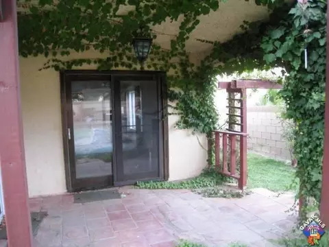 1746 Michael Dr, Lancaster, CA 93535 photo 13