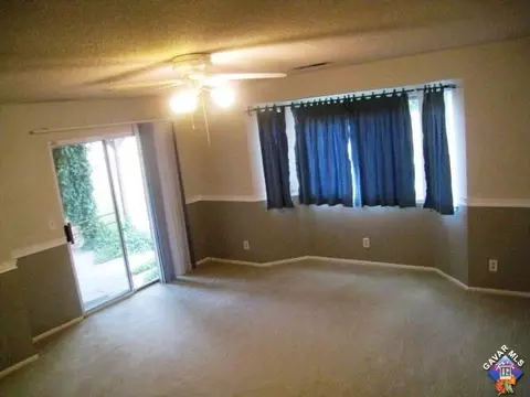 1746 Michael Dr, Lancaster, CA 93535 photo 11