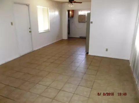 38323 Rita St, Palmdale, CA 93550 photo 4