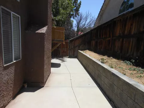 3239 Willowbrook Ave, Palmdale, CA 93551 photo 20
