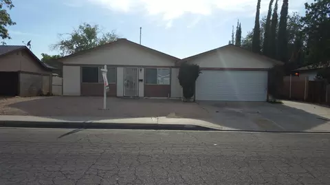 44309 Fenhold St, Lancaster, CA 93535 photo 1