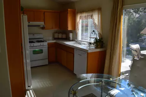 36913 57th St E, Palmdale, CA 93552 photo 8