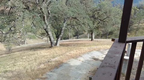 28221 Deertrail Dr, Tehachapi, CA 93561 photo 7