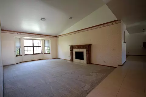 2838 Vahan Ct, Lancaster, CA 93536 photo 3