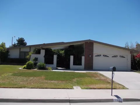 2820 Perfect Pl, Lancaster, CA 93536 photo 2