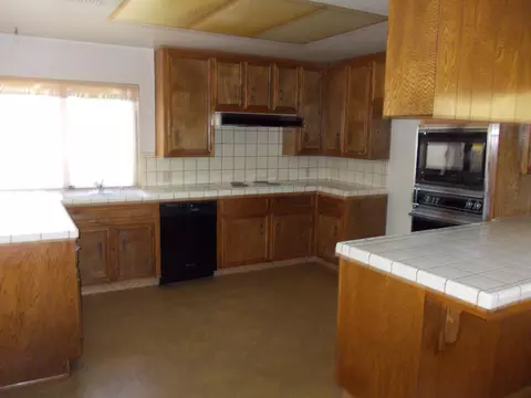 2820 Perfect Pl, Lancaster, CA 93536 photo 11