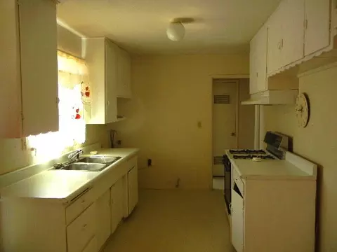 38651 36th St E, Palmdale, CA 93550 photo 3