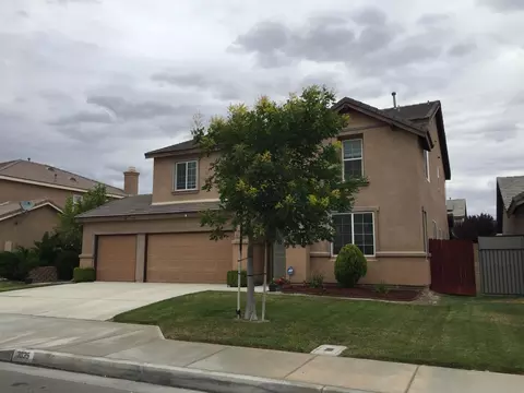 3035 Lumber St W, Lancaster, CA 93536 photo 3