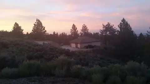 25420 Ranger Ct, Tehachapi, CA 93561 photo 3