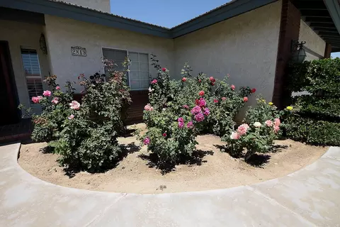 2819 Vahan Ct, Lancaster, CA 93536 photo 21