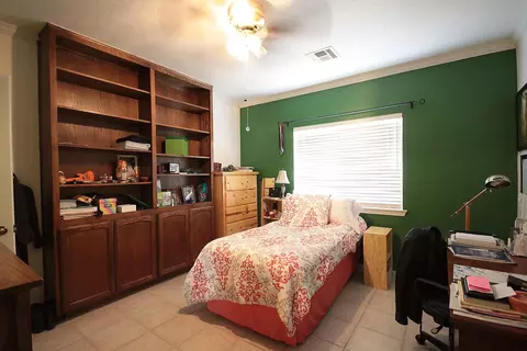 2819 Vahan Ct, Lancaster, CA 93536 photo 12