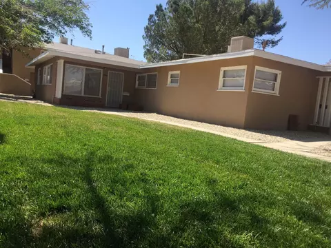 44327 Cedar Ave, Lancaster, CA 93534 photo 4
