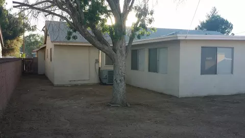 38520 33rd St E, Palmdale, CA 93550 photo 9