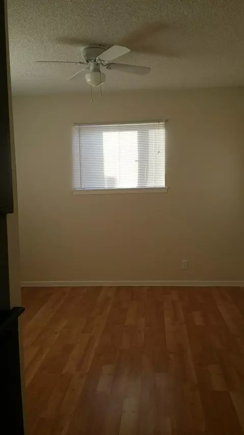 38520 33rd St E, Palmdale, CA 93550 photo 8