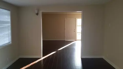 38520 33rd St E, Palmdale, CA 93550 photo 5