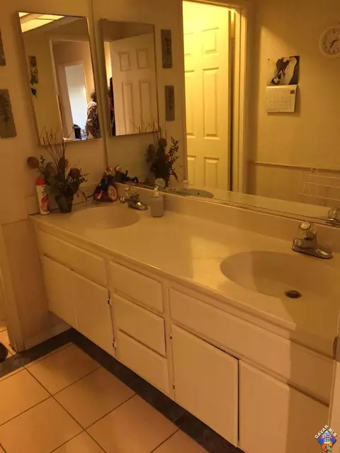 37637 57th St E, Palmdale, CA 93552 photo 5