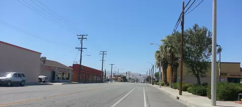 38470 6th St E, Palmdale, CA 93550 photo 6
