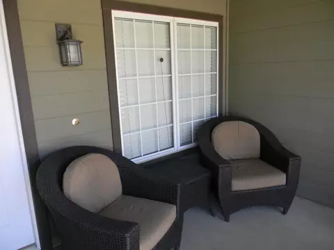 43219 Vineyard Dr, Lancaster, CA 93535 photo 26