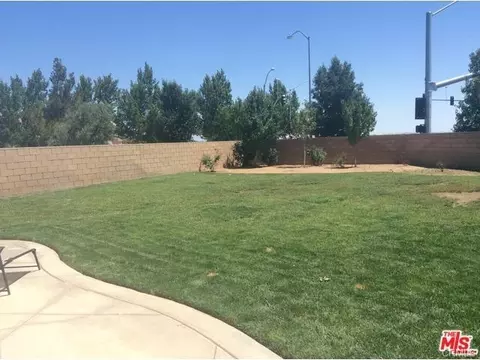 6011 Starview Dr, Lancaster, CA 93536 photo 14