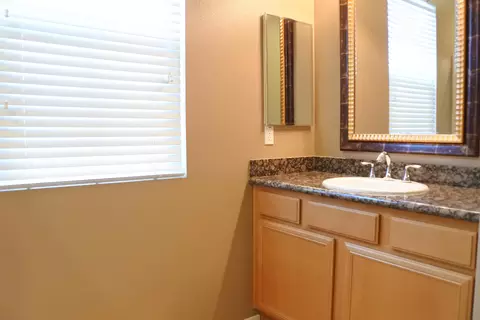 4045 Pacific Star Dr, Palmdale, CA 93552 photo 31
