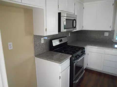 643 E Avenue J5, Lancaster, CA 93535 photo 4