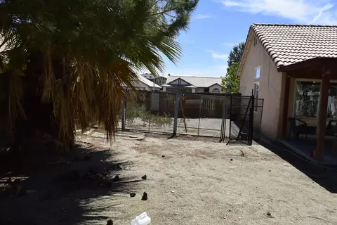 37049 57th St E, Palmdale, CA 93552 photo 12