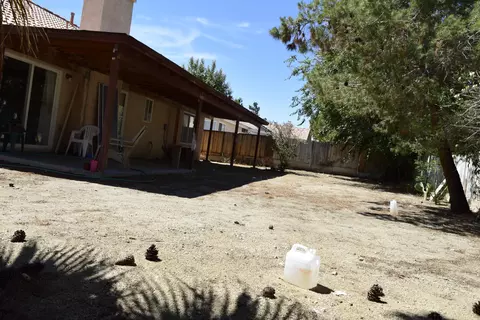 37049 57th St E, Palmdale, CA 93552 photo 10