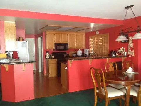 44574 Shadowcrest Dr, Lancaster, CA 93536 photo 3