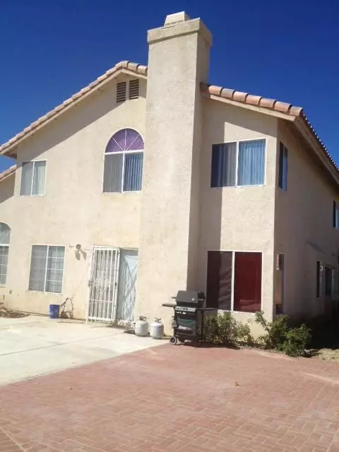 44574 Shadowcrest Dr, Lancaster, CA 93536 photo 16
