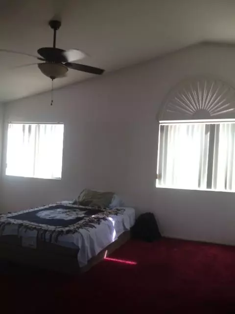 44574 Shadowcrest Dr, Lancaster, CA 93536 photo 9