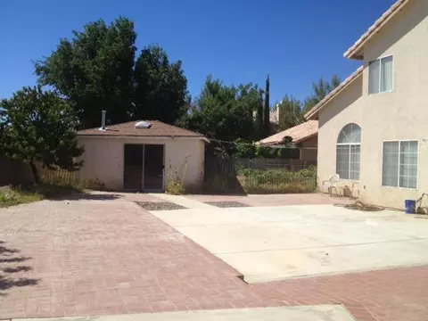 44574 Shadowcrest Dr, Lancaster, CA 93536 photo 17