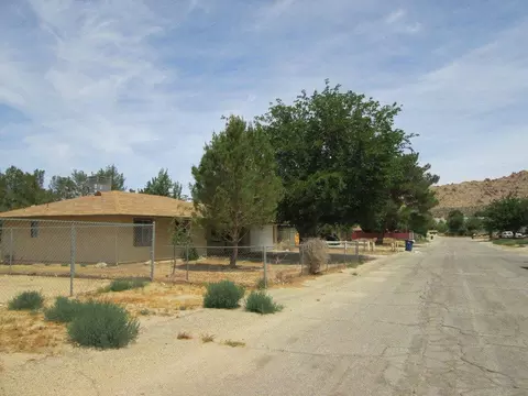 38543 152nd St, Palmdale, CA 93591 photo 5